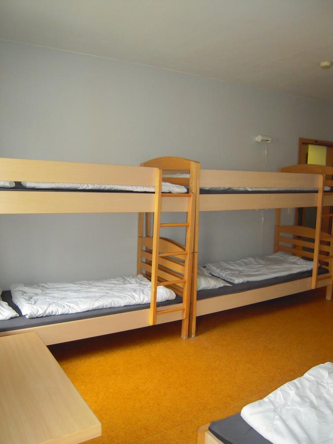 Happy Go Lucky Hotel + Hostel Schoneberg เบอร์ลิน ภายนอก รูปภาพ