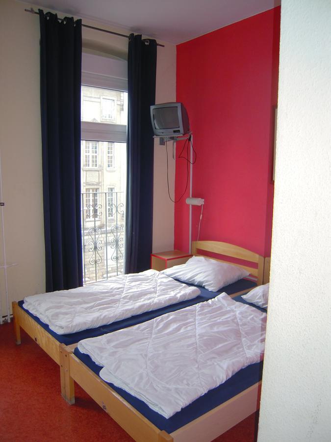 Happy Go Lucky Hotel + Hostel Schoneberg เบอร์ลิน ภายนอก รูปภาพ