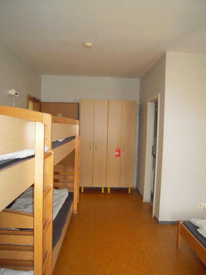 Happy Go Lucky Hotel + Hostel Schoneberg เบอร์ลิน ภายนอก รูปภาพ